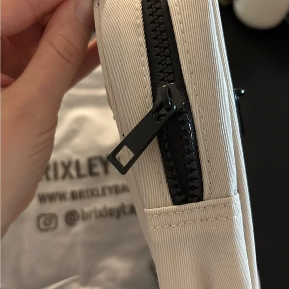 NEW | Brixley Sling Crossbody Bag in “Coastal” - Picture 5 of 5